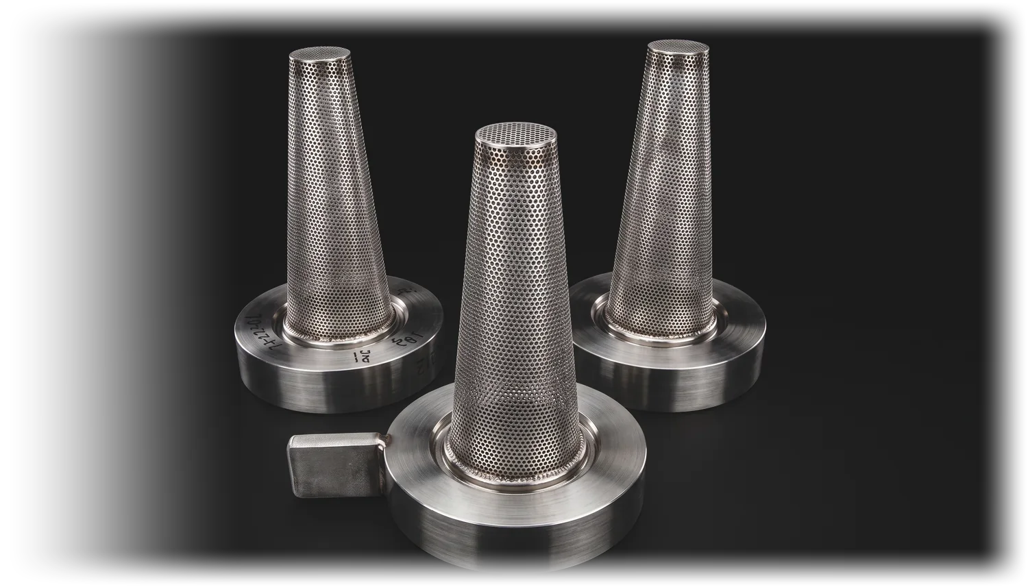 Hydrotherms conical strainer — product photograph