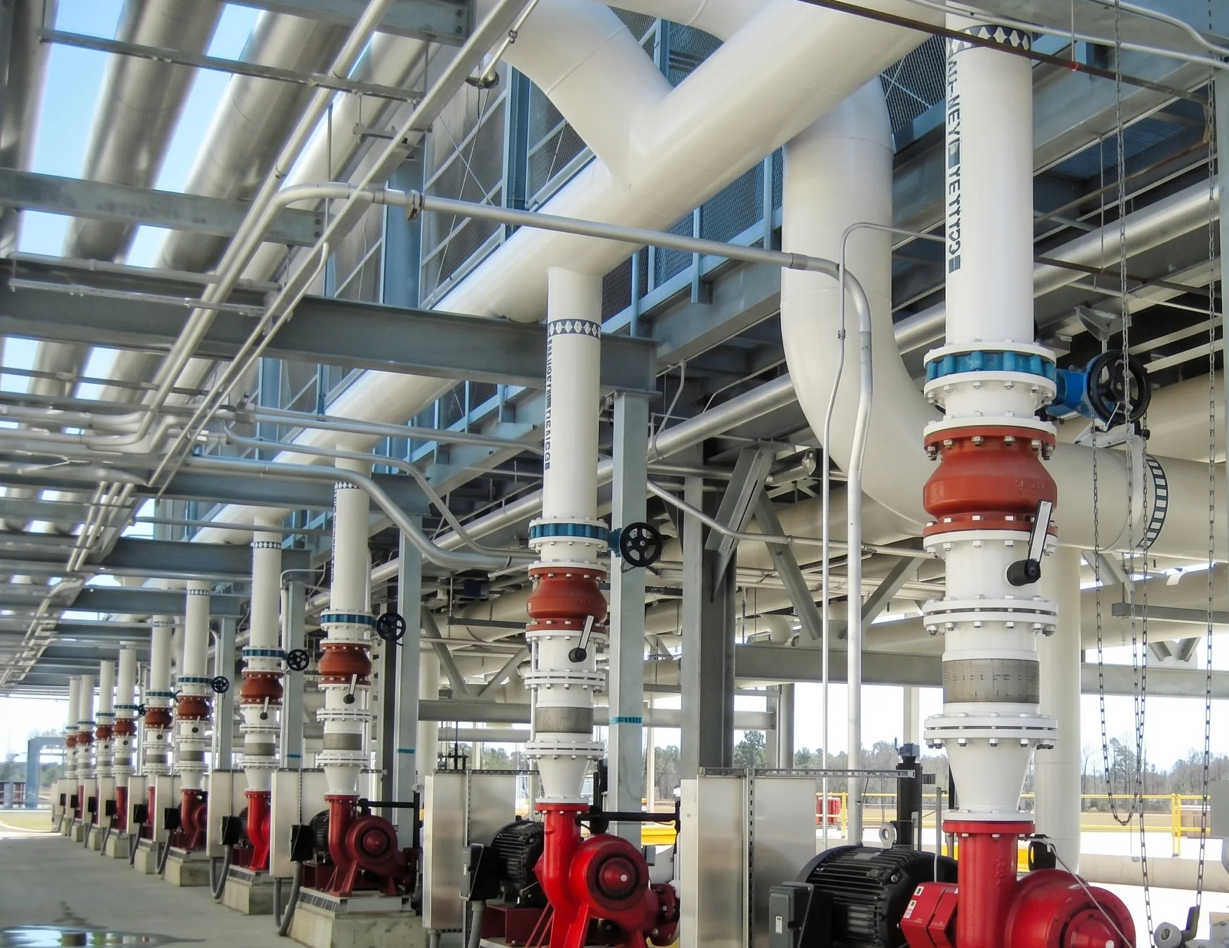 Pump and compressor suction strainer — application image to follow